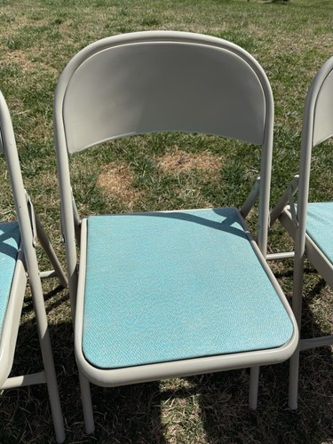 🍊Vintage Lot of 4 MCM Durham Metal Folding Chairs w/ Green Vinyl Seats Beige - Picture 4 of 21