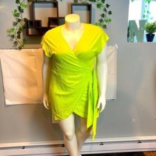 Cupshe Love Los Angeles Self-Tie Wrap Plus Size Mini Dress Green Size 1X