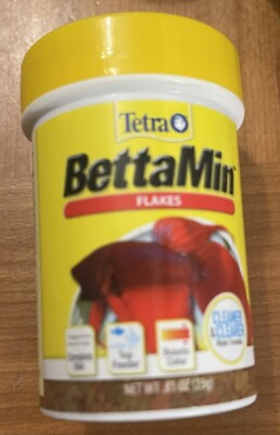 Tetra BettaMin Tropical Medley Flakes Cleaner & Clearer Water Formula 0.81oz