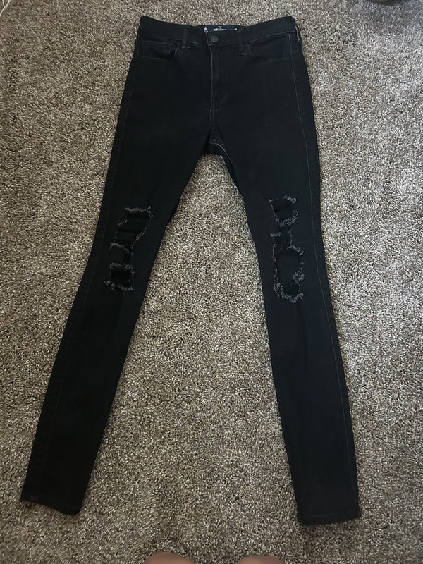 WOMENS HOLLISTER BLACK DISTRESSED SKINNY JEANS SIZE 3R JEAN