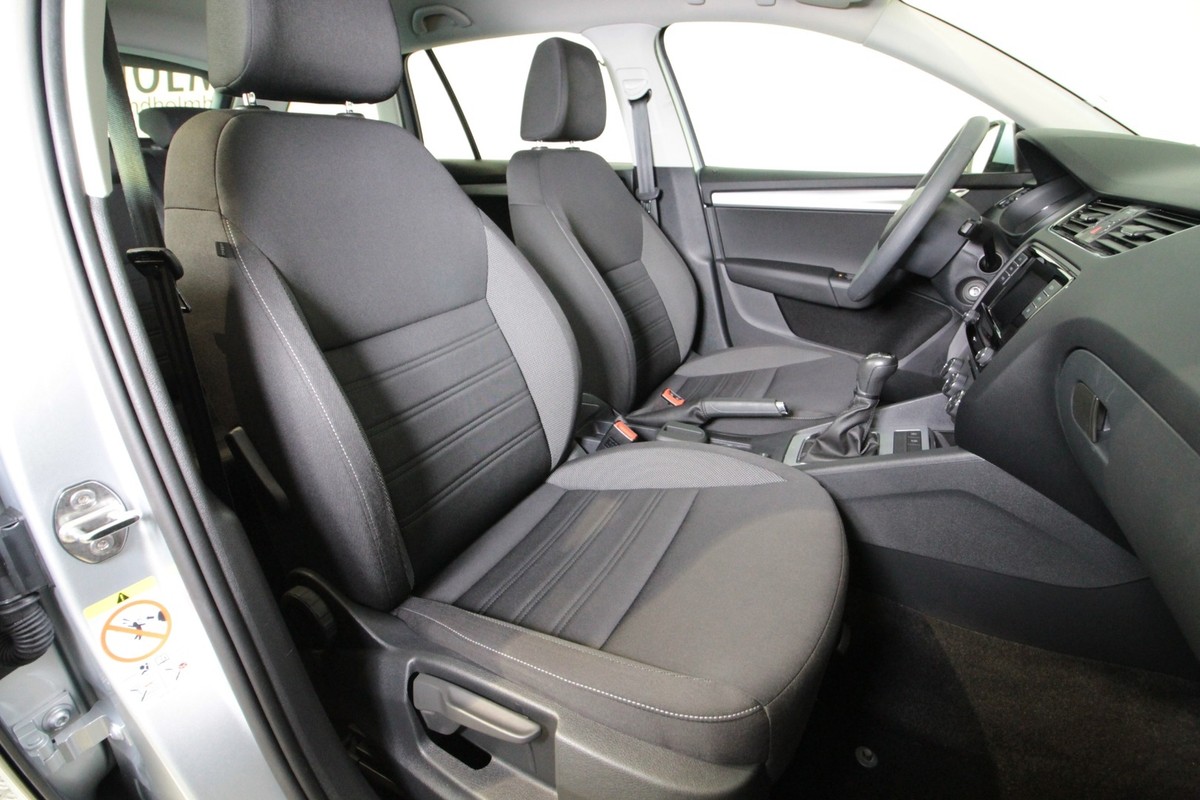 Skoda Octavia 1,6 TDi 110 Ambition Combi