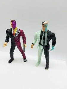 Lot of 2 1995 & 1993 KENNER DC COMICS TWO FACE ACTION FIGURE ANIMATED SERIES 4
