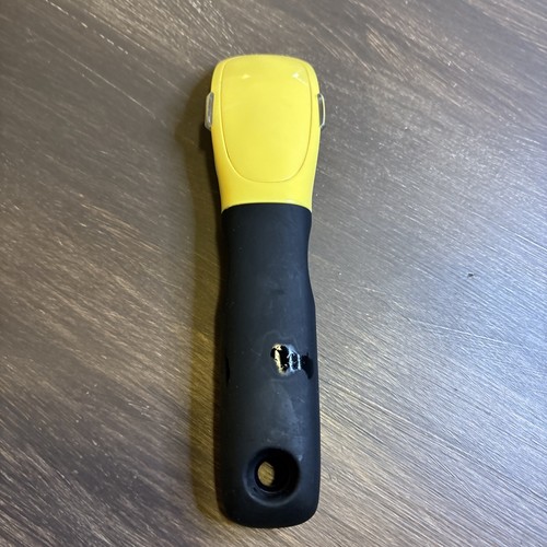 OXO Good Grips Maisschäler vertikal rutschfester Griff gelb rostfreie Klinge - Bild 3 von 10