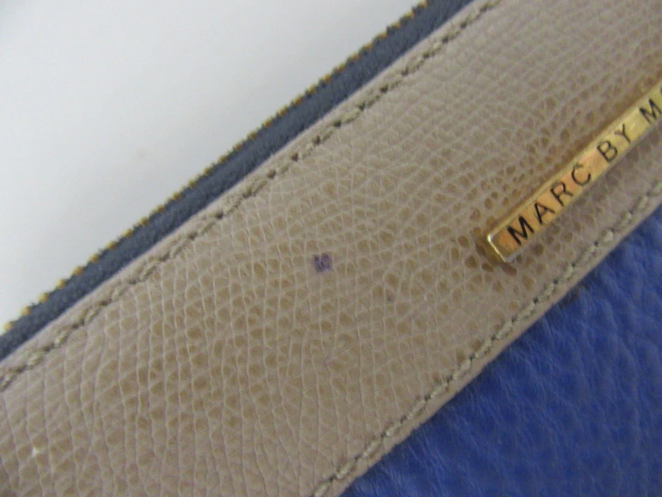 CARTERA CONTINENTAL MARC BY MARC JACOBS AZUL TOSTADO Y COBALTO CREMALLERA ALREDEDOR DE CUERO Foto 2 de 4