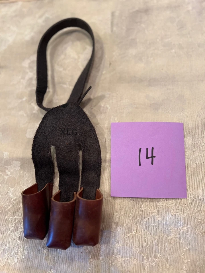 Archery Shooting Glove Vintage Longbow XL Leather USA - Image 2 of 2