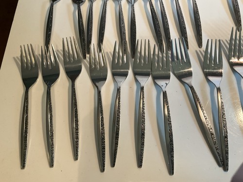 Vintage Coventry BOUQUET Stainless 62 Piece Flatware Knives Spoons Forks - Picture 2 of 12