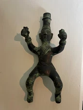 antique bronze statue sculpture