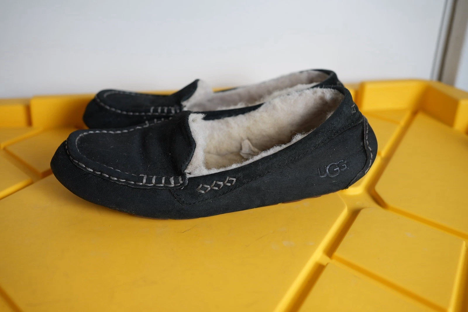 Pantofole UGGS taglia 8