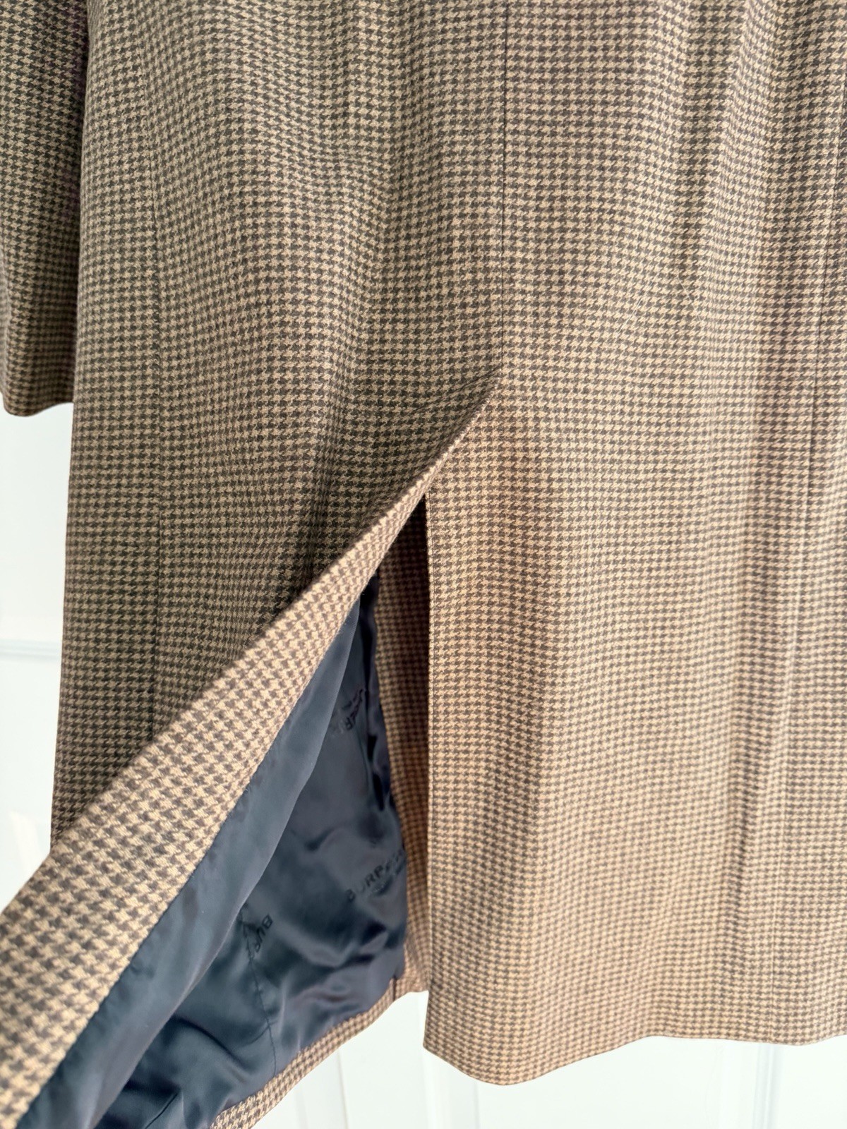 Burberry Ladies Tarrel Houndstooth Check Tailored Coat With Track Top... image 8