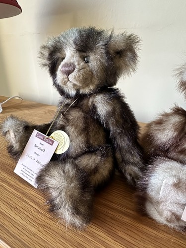 Charlie Bears Limited “Rhubarb” & “Crumble” Limited Editions #3527/7000. - Picture 5 of 14