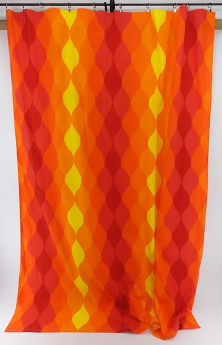 Vtg 70s Cannon Royal Family Seven Seas Twin Flat Sheet Waves Red Orange Yellow - Picture 2 of 11