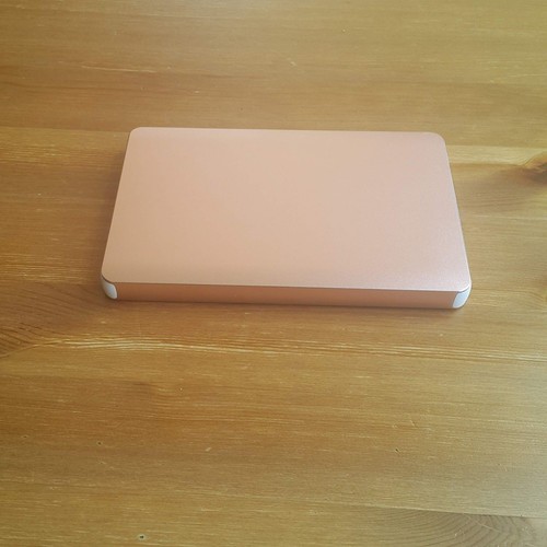 New Aluminum Extra High Power Bank 20000mAh with QC3.0 Fast Charge for Laptops - 第 39/41 張圖片