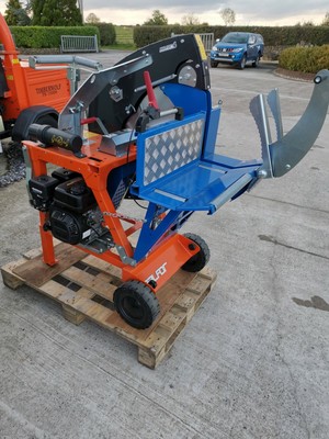 Brand New Balfor Shark 750 Petrol Saw Bench Logging Firewood