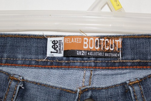 Lee Dungarees Relaxed Bootcut Adj. Waistband 29x28 Women's Size 8 Jeans - Picture 2 of 6