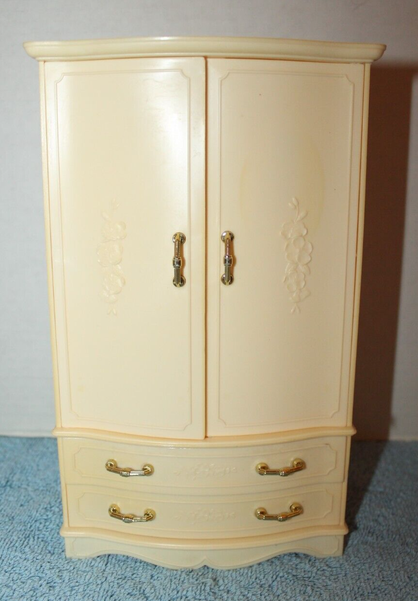 Picture 2 of 12