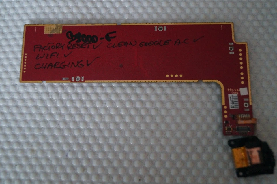 MOTHERBOARD 16GB LOGIC BOARD BLADE8_MB_H401 FOR 10.1" LENOVO YOGA B8000-F TABLET - Image 3 of 4