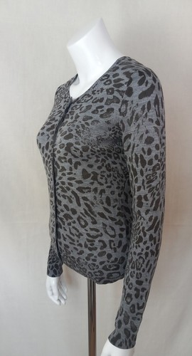 HUGO BOSS Strickjacke S 34/36 grau schwarz Leo Muster 100% Schurwolle - Bild 5 von 12