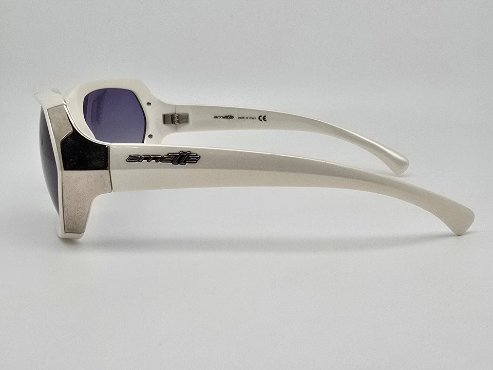 Gafas de sol Arnette AN4066 08/11 blanco perla marco cromado azul lentes degradadas 59 mm Foto 4 de 4