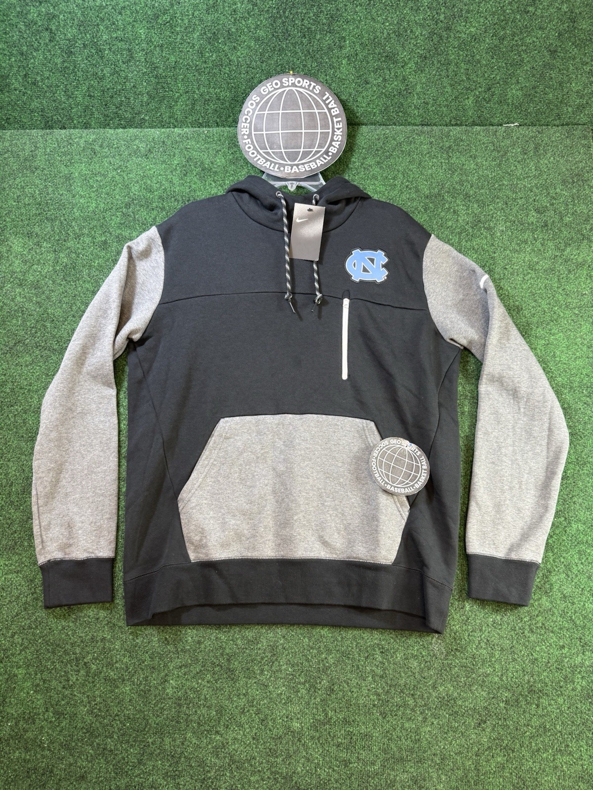 SACAI X NIKE Felpa con cappuccio pullover uomo Nike North Carolina Tar Heels AV 15 2.0 slim fit XL