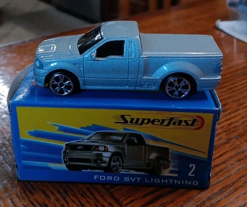 Matchbox F-150 SVT 2004 Lightning coleccionable escala 1/64 modelo diecast - Imagen 3 de 6