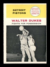 1961 Fleer #50 Walter Dukes IA EX+ X3610920
