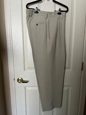 TOMMY BAHAMA MEN'S PANTS 100 SILK SIZE 36 x 28.5 BEIGE