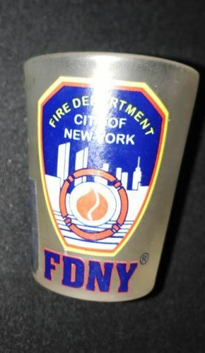 Mattiertes 1oz Schnapsglas FDNY - Sammler NY#0398708 Offizielles Lizenzprodukt - Bild 2 von 5
