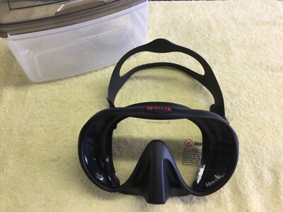 HOLLIS M1 Mask - Black - SCUBA DIVING SNORKEL DIVE MASK