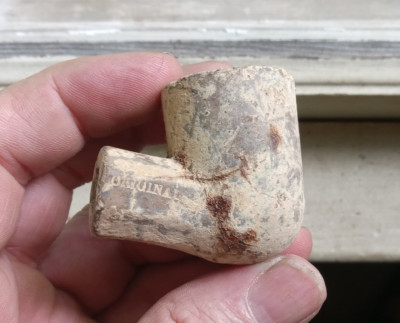 1860s DUG CLAY ELBOW PIPE EMBOSSED ''ORIGINAL'' CRACKED AS IS