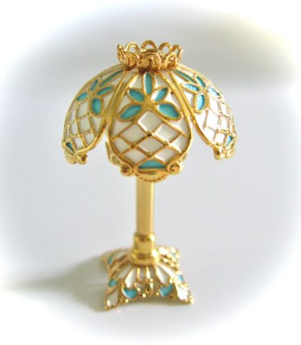 dollhouse doll house miniature ELECTRIC TABLE LAMP WHITE AND BLUE 12 VOLT