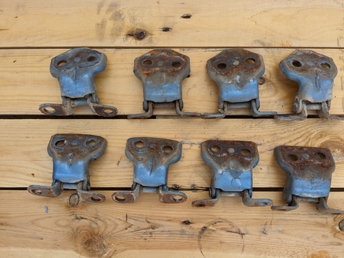 Toyota Corolla KE70 Limousine alle 4 Türer Scharniere (Set) - Bild 2 von 2
