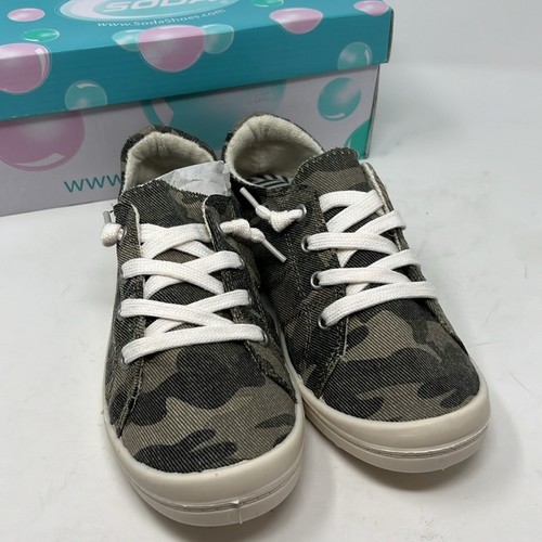 Soda Casual Comfort Slip On Round Toe Flat Sneaker Shoes Camouflage Womens 8.5