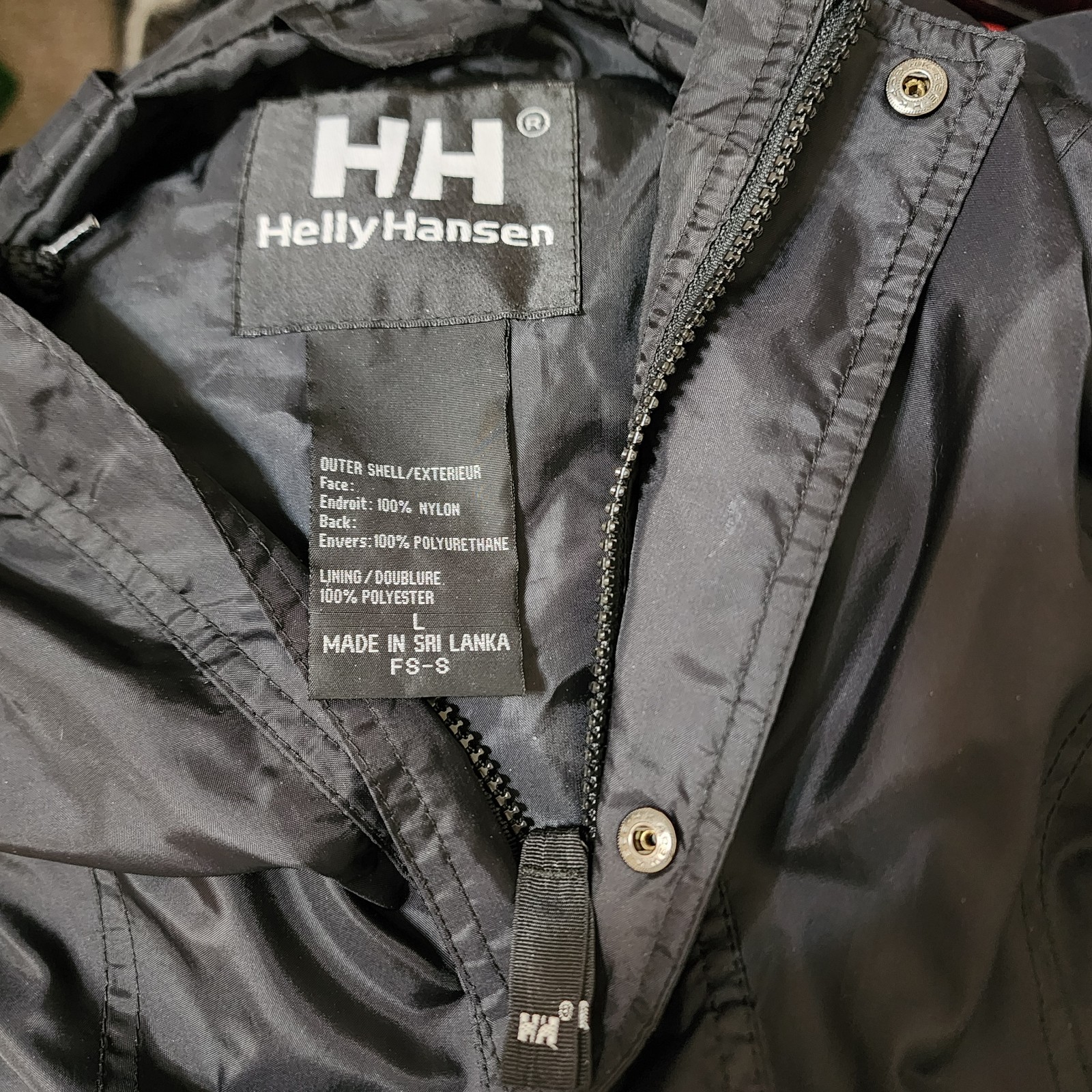 Helly Hansen Large Outer Shell Nylon Packable Jac… - image 7