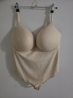 SKIMS PUSH-UP THONG BODYSUIT 3X SAND Never Worn 