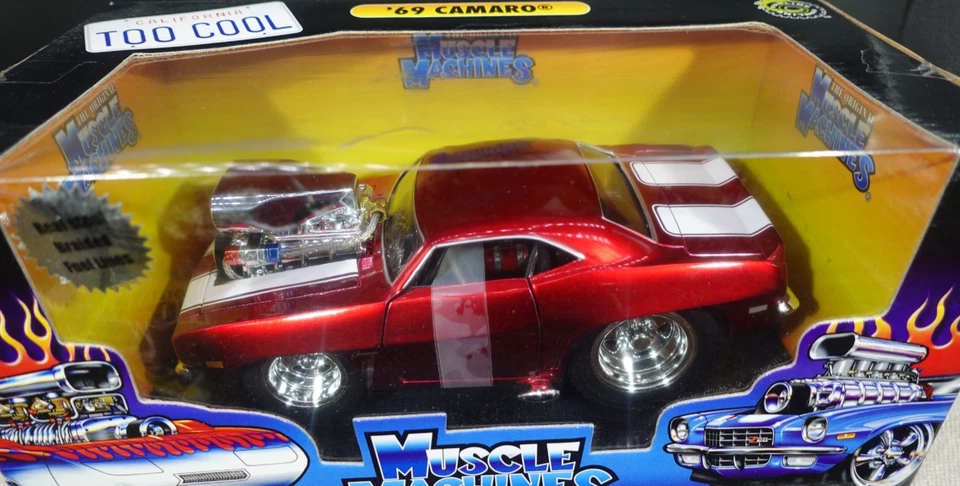 Muscle Machines Too Cool '69 Camaro Rojo 1/24 Foto 2 de 3