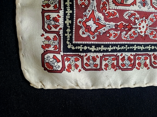 Bufanda cuadrada de seda vintage LIBERTY OF LONDON 68 cm ladrillo rojo/verde crema floral - Imagen 6 de 10