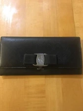 Salvatore Ferragamo Vara Continental Bow Wallet