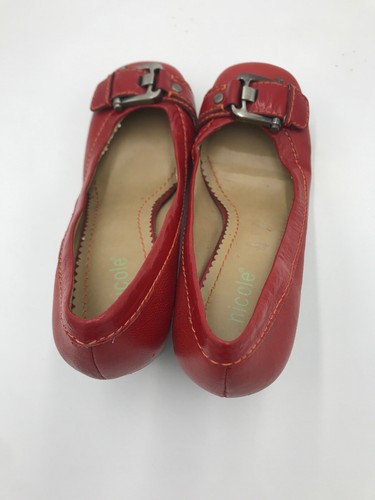 NICOLE Quaint Womens Shoes Pump Red Leather Heel Buckle Size 6M - Picture 3 of 4
