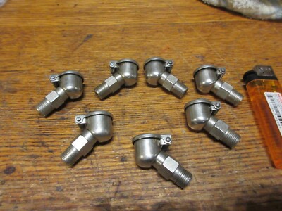 1 ~ Gits Bros. Mfg. Co. -;- WC Style -;- 45 Degree -;- Oil Cup -;- New Old Stock