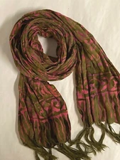Artistic BATIK Design Neck Scarf Pink Green Design 15 x 60 
