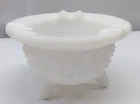 FENTON Daisy & Button Footed White Milk Glass Ashtray Trinket Dish