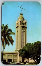 Vintage Postcard HI Honolulu Aloha Tower 50s Cars Chrome ~7413