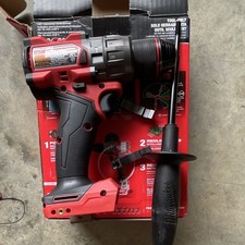 Milwaukee M18 18V 1/2 in Hammer Drill/Driver Tool Only w/ Auxiliary Handle