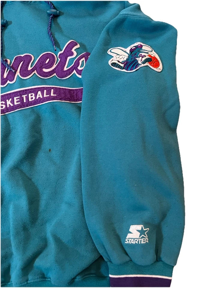 Vintage Starter Charlotte Hornets NBA Script Pullover Hoodie In Teal Size XL - Image 4 of 4