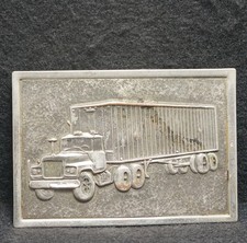 WJ01136 VERY COOL VINTAGE 1970s  SEMI-TRUCK 18-WHEELER  CAR MENS BELT BUCKLE