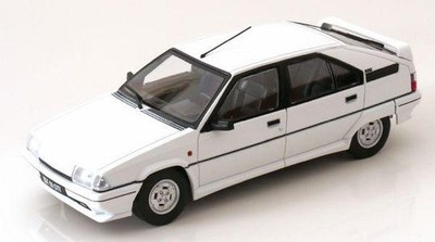 Triple 9 1:18 Citroen BX GTI (1990) - white 1800462
