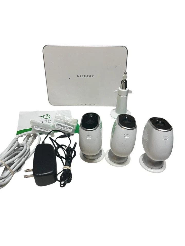 NETGEAR Arlo VMB3000 BASE Station HUB Wireless Security Camera System 3 Cameras - Image 2 of 4