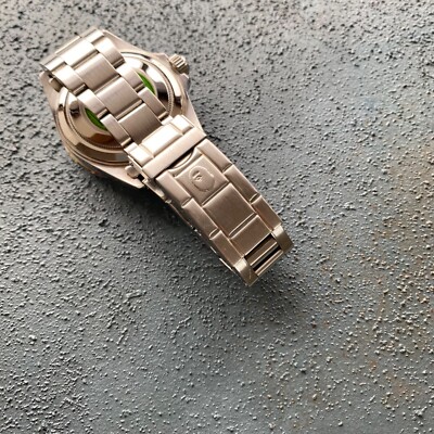 Bape x KAWS Automatic Watch A Bathing Ape Storage Box Warranty