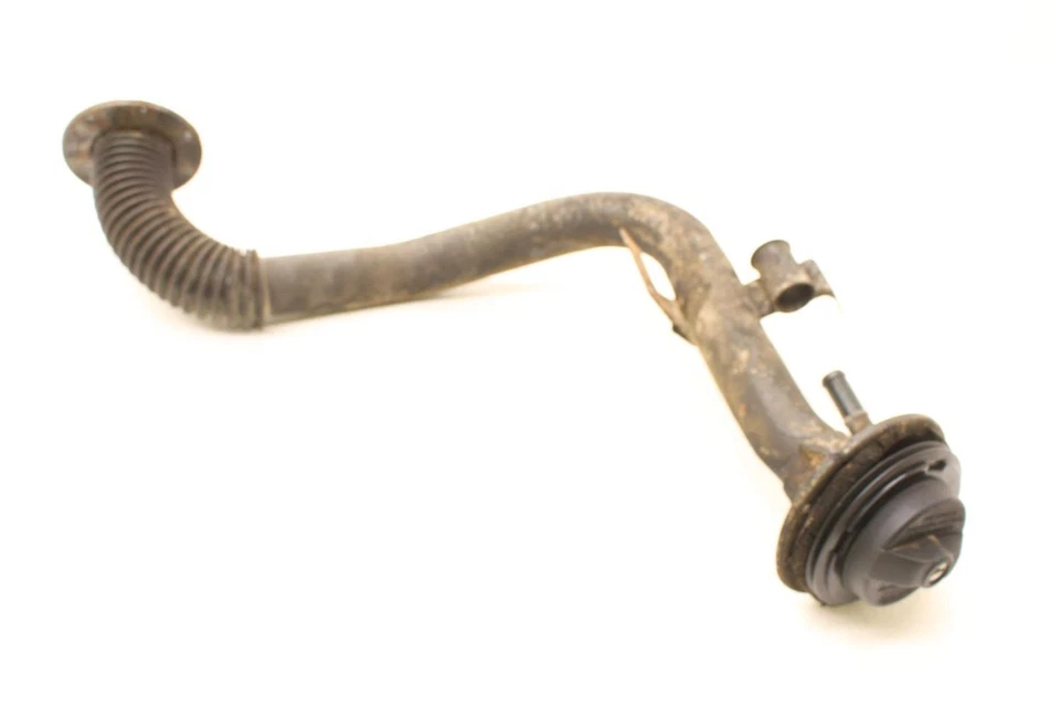 1984-1986 Nissan 300ZX Z31 2+0 Fuel Filler Neck  Foto 4 de 4