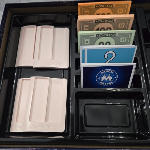 Monopoly Here & Now - US Edition - Board Game - Picture 8 of 9